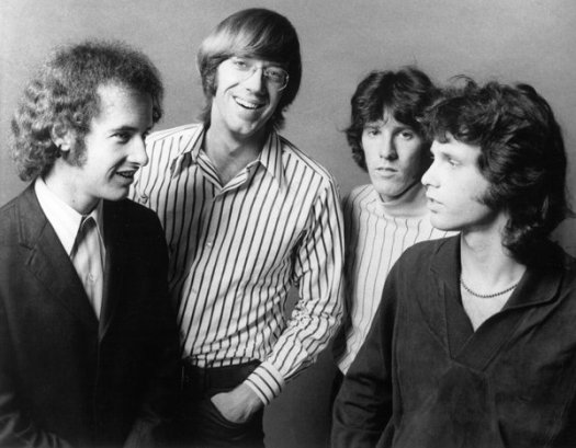 Los cuatro integrantes de The Doors, a finales de los sesenta. De izquierda a derecha: Robby Krieger, Ray Manzarek, John Densmore y Jim Morrison