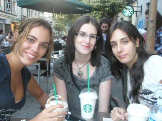 Starbucks de la plaza del Museo Reina Sofía, Madid