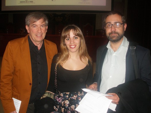 Con el escritor Miguel Losada, presentador del evento, y el periodista Miguel Pato, que realizó lecturas de la obra