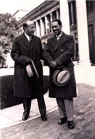 Vicente Aleixandre y Luis Cernuda en 1927