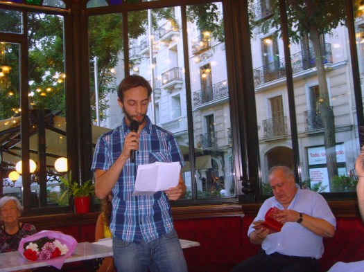 El poeta Guillermo Pavón