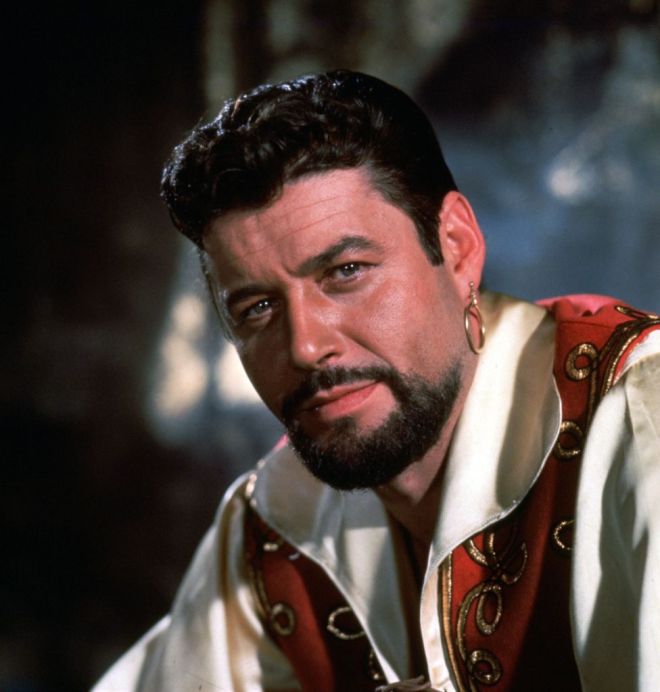 Guy Williams interpretando a Simbad el Marino