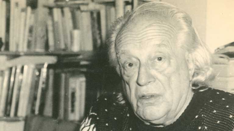 El poeta Rafael Alberti en la década de los 90