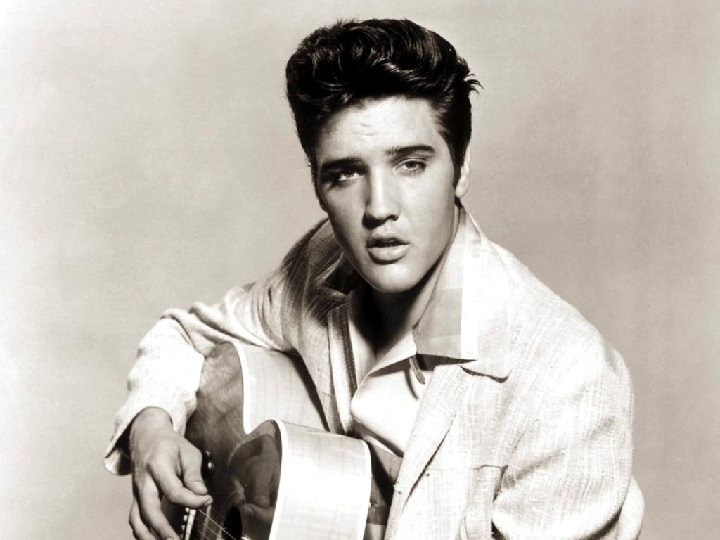 El cantante Elvis Presley en los sesenta