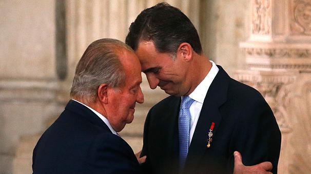 Juan Carlos I de España y su hijo y sucesor, Felipe VI