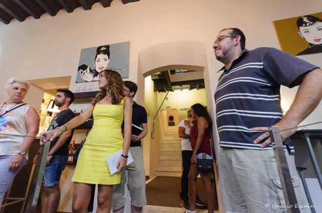 Minutos antes del comienzo del acto