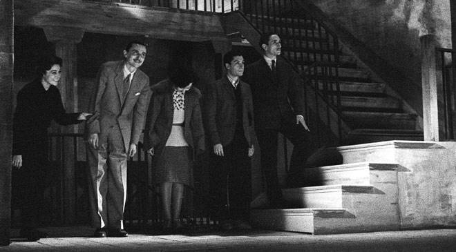 historia_deunaescalera_efespfive492811-392290_1306973099